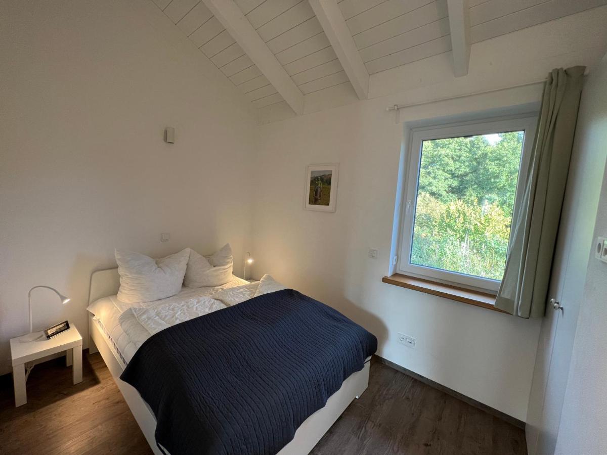 Schwarz Ferienhaus Auszeit Mit Sauna מראה חיצוני תמונה