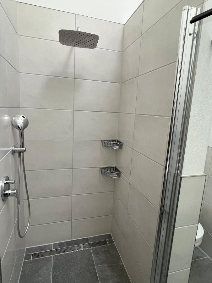 Schwarz Ferienhaus Auszeit Mit Sauna מראה חיצוני תמונה