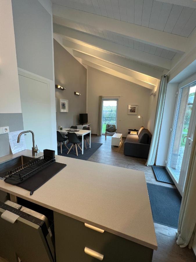 Schwarz Ferienhaus Auszeit Mit Sauna מראה חיצוני תמונה