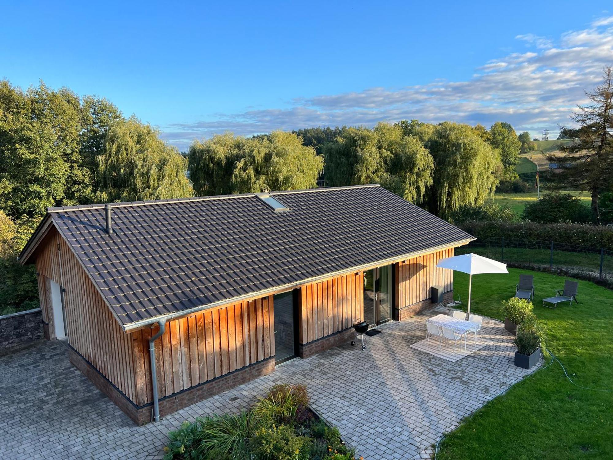 Schwarz Ferienhaus Auszeit Mit Sauna מראה חיצוני תמונה